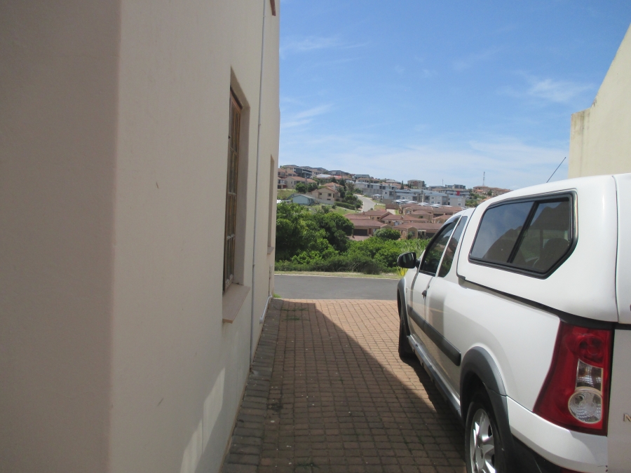 5 Bedroom Property for Sale in Vakansieplaas Western Cape